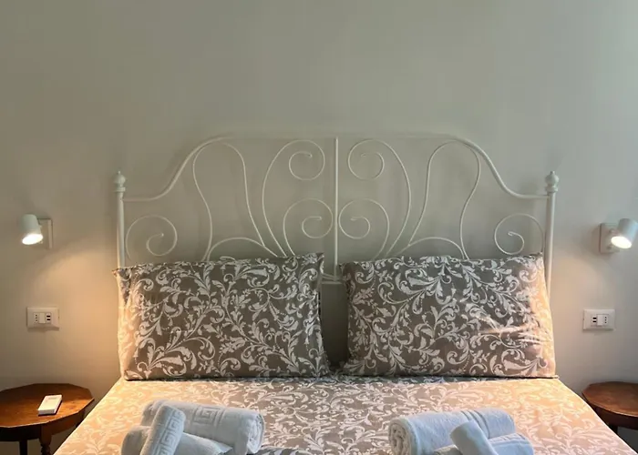 Acadamis Maison Mara - Quadrilatero *